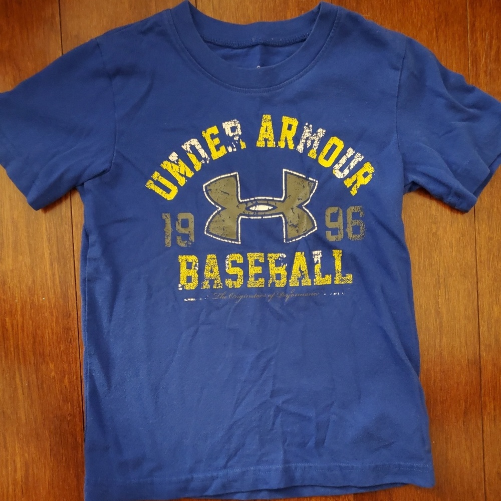 Under armour tshirt